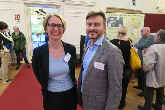 Michaela Schüchner mit ihrem Vertreter Ewald Lochner (beide SPÖ).  | Foto: Patricia Hillinger/RMW