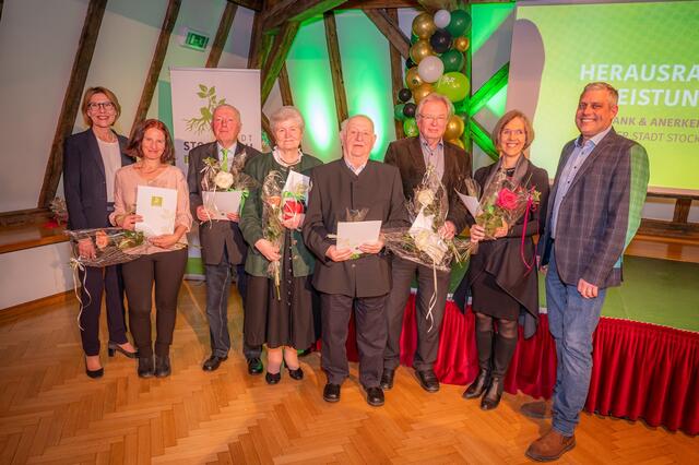 Goldenes Ehrenzeichen für die Stockerauer Funktionäre. | Foto: Stadtgemeinde Stockerau