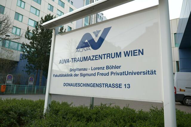 Die anstehende Verlegung von Stationen des Lorenz Böhler sorgt für Kritik. Jetzt kommt auch die Feuerwehr zum Einsatz. | Foto: Max Spitzauer / RMW