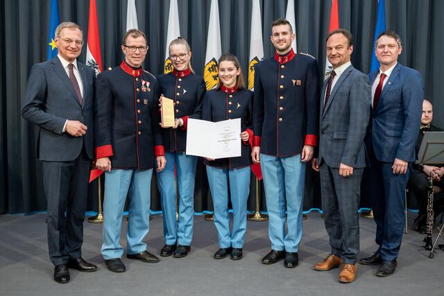 Ein weiterer Con-Bravura-Preis ging an die Bürgerkorpskapelle Regau. | Foto: Land OÖ/Peter Mayr