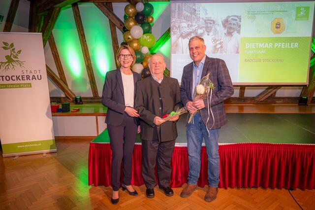 Ehrung für Dietmar Pfeiler. | Foto: Stadtgemeinde Stockerau