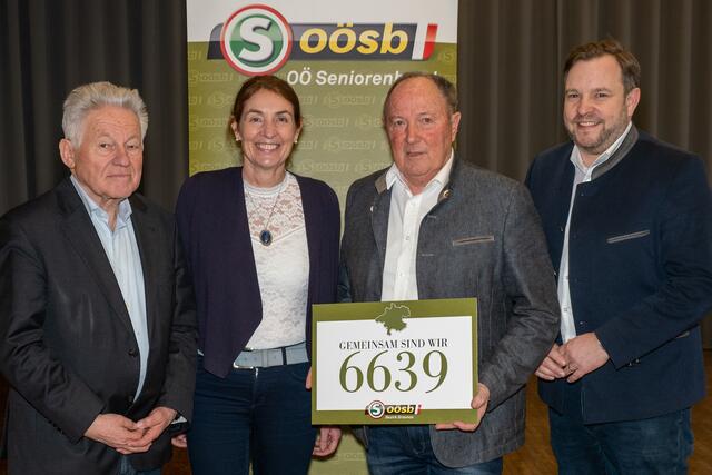 Seniorenbund-Landesobmann LH a.D. Josef Pühringer, Nationalrätin Bgm. Andrea Holzner, Seniorenbund-Bezirksobmann Bgm. a.D. Johann Schweiberer und Seniorenbund-Landesgeschäftsführer Bundesrat-Vizepräsident Franz Ebner. | Foto: OÖ Seniorenbund