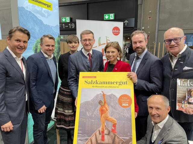 Geschäftsführer des Oberösterreich Tourismus Andreas Winkelhofer, Geschäftsführer des Steiermark Tourismus Michael Feiertag, Geschäftsführerin der Österreich Werbung Astrid Steharnig-Staudinger, Wirtschafts-Landesrat Markus Achleitner, Staatssekretärin Susanne Kraus-Winkler, Landeshauptmann-Stellvertreter von Salzburg Stefan Schnöll, Geschäftsführer von Salzburger Land Tourismus Leo Bauernberger und Obmann der Bundessparte Tourismus- und Freizeitwirtschaft der WKO Robert Seeber (v. l.). | Foto: BRS