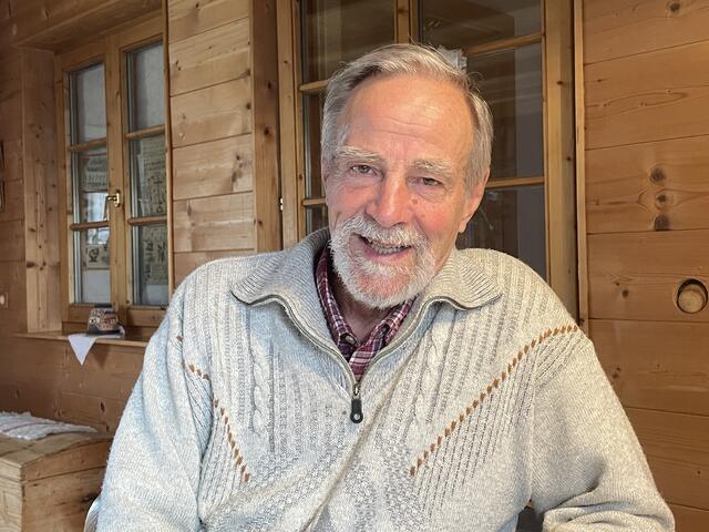 Seit 24 Jahren ist Hubert Außerlechner als Caritas-Haussammler in Rum Dorf im Einsatz.  | Foto: Kendlbacher