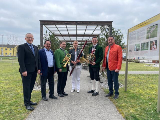 Werner Kreisl, Erich Wahl, Erwin Haderer, Andrea Valis, Georg Fichtinger und Anton Froschauer (von links nach rechts). | Foto: BezirksRundSchau Perg