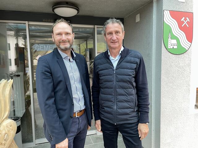Viktor Schriebl (r.) legt mit Ende August sein Amt als Bürgermeister zurück, Bernd Gratzer folgt ihm nach. | Foto: Almer