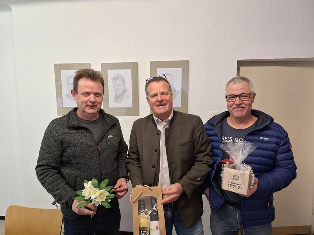 Hannes Zöchling, Peter Lepkowicz und Reinhard Sommer.  | Foto: Gemeinde Schwarzau im Gebirge