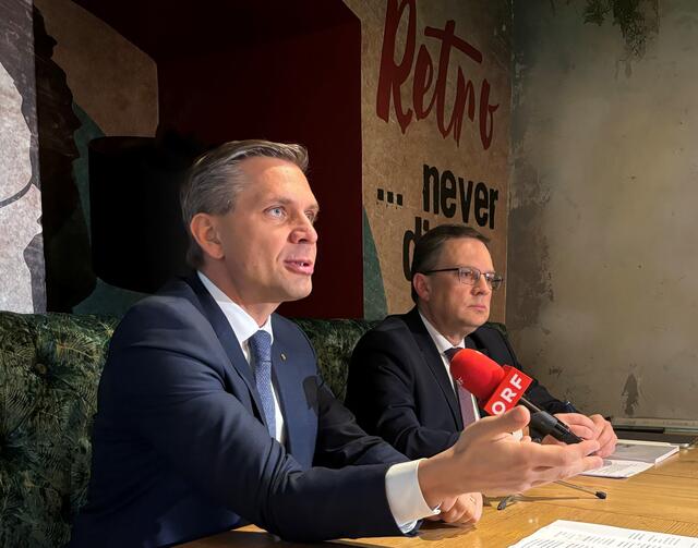 Landesrat Hattmannsdorfer und NR-Klubobmann Augrust Wöginger (beide ÖVP). | Foto: Büro LR Hattmannsdorfer