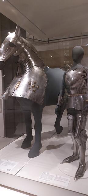 Ritterrüstungen für jedermann (?) | Foto: Zuzana Kobesova 2024