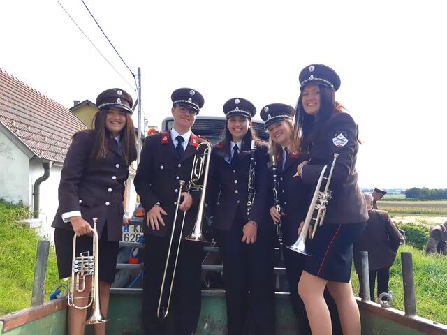 Spaß und Freundschaft, das steht in der Feuerwehrmusik Enzersfeld im Vordergrund. | Foto: Feuerwehrmusik Enzersfeld