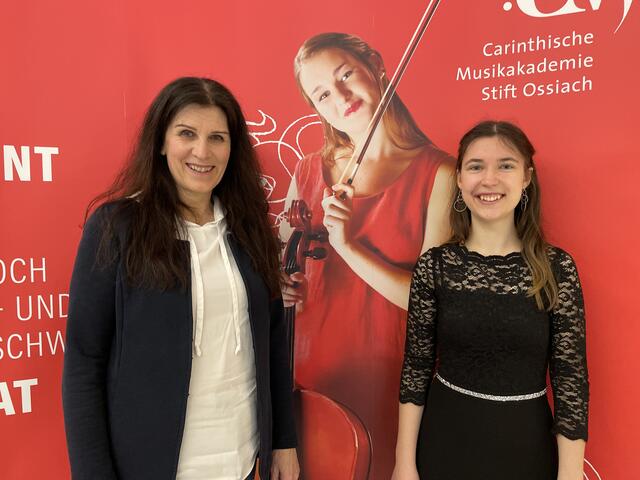 Dorothee Breidler (Gesang, AG IV, Klasse: Monika Münzer) - 1.Preis