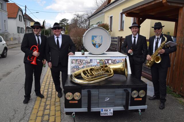 Auch beim Faschingsumzug in Bisamberg war die Musikkapelle  Bisamberg heuer vertreten. | Foto: Sandra Schütz