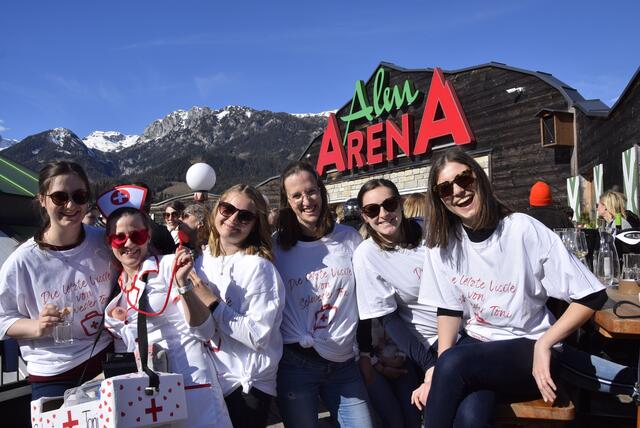 Perfektes Wetter und eine ausgelassene Stimmung: Beim Konzert von DJ Ötzi feierten 5.000 Besucherinnen und Besuchern eine Riesen-Party. | Foto: RegionalMedien Steiermark