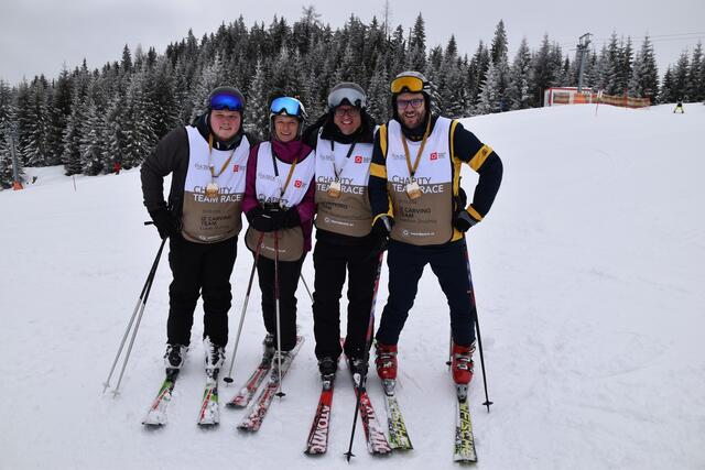 IZ Carving Team: Lukas Dullnig, Karin Winter, Florian Bergmoser-Fradl und Joachim Zmölnig | Foto: RegionalMedien