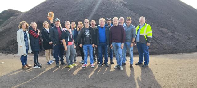 Besuch des Abfallverbandes Hollabrunn bei Erdenreich in Gneixendorf. | Foto: Abfallverband