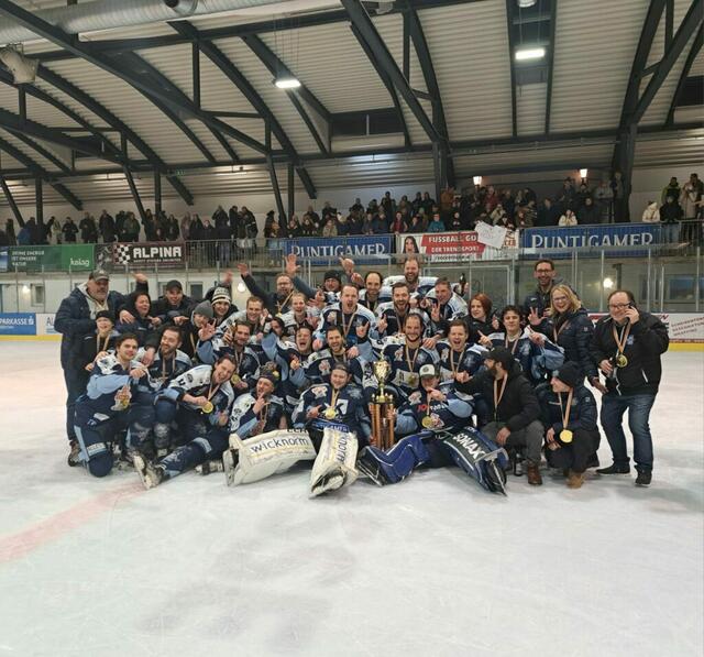 Titelverteidigung gelungen: ESC Soccerzone Steindorf | Foto: Hermann Sobe