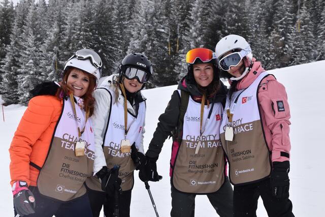 Die Fitnesshosn: Kordula, Corinn, Bianca und Sabrina | Foto: RegionalMedien