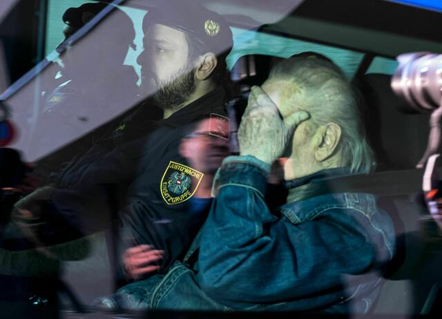 Die Entscheidung über eine mögliche bedingte Entlassung von Fritzl aus dem Maßnahmenvollzug obliegt erneut dem Landesgericht. | Foto:  JOE KLAMAR / AFP / picturedesk.com