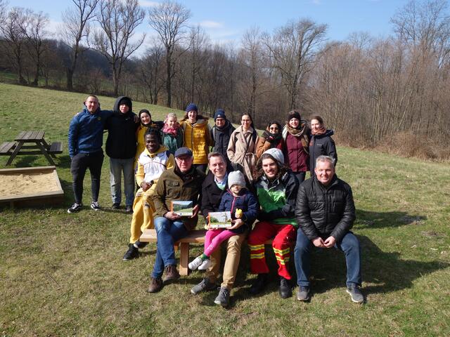 Elf junge Menschen aus ganz Europa sind angereist, um wertvolle Lebensräume im UNESCO-Biosphärenpark Wienerwald zu erhalten. | Foto: Biosphärenpark Wienerwald