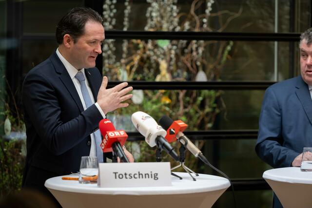 „Die Ergebnisse des 2. Berichts geben einzelnen Händlern kein gutes Zeugnis. Während wir 2022 noch 21 Beschwerden hatten, waren es im Jahr 2023 schon 235 unmittelbare Beschwerden – ein explosionsartiger Anstieg.  | Foto: BML Hemerka