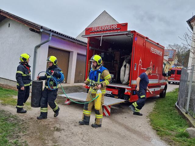 Einsatz der Feuerwehren. | Foto: BFKDO BADEN / Stefan Schneider