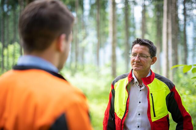 Siegfried Huber, Präsident der Landwirtschaftskammer Kärnten zum Tag des Waldes: "Wir schauen auf unsere Wälder, wir sorgen für Biodiversität und die Holzbereitstellung ist auch für die Zukunft gesichert, wenn die Erträge nicht nur die Kosten decken, sondern auch ein Einkommen ermöglichen." | Foto: Paul Gruber