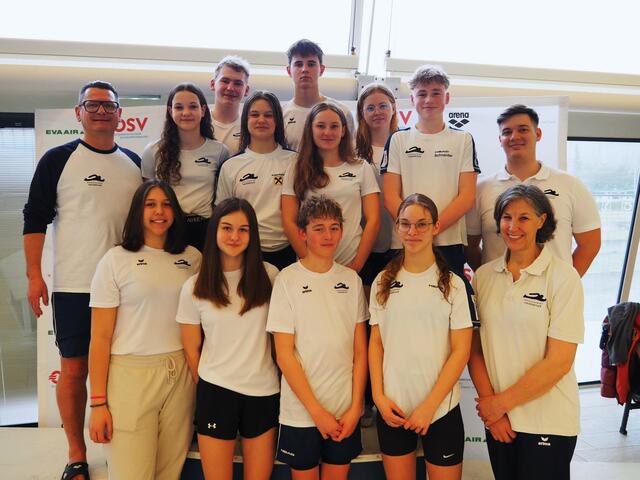 Das erfolgreiches SVV-Team mit den Trainern Stephan Part, Tarik Dautovic und Heide Maak