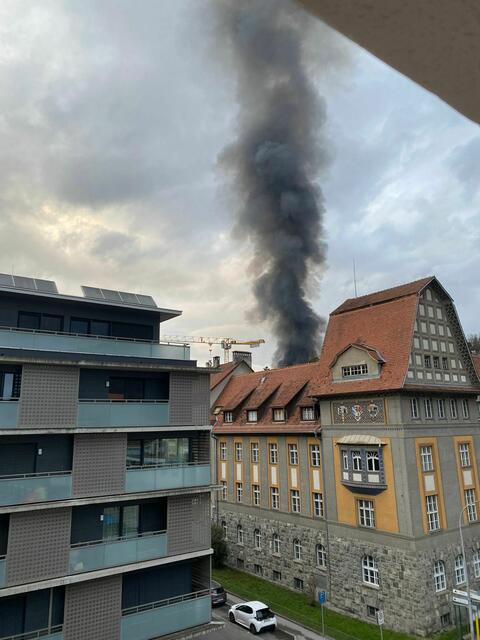 Kurz vor 18 Uhr  | Foto: IcE