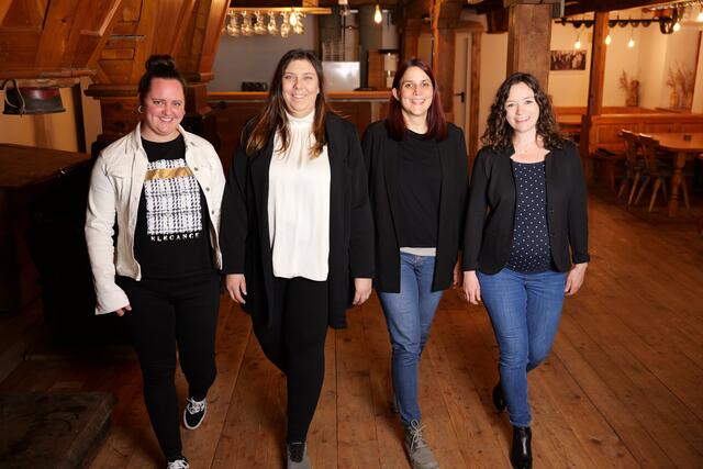 Der frisch gewählte Vorstand von Art Mine: Karin Riedl, Nina Köberl, Elisabeth Domian und Maeve Doyle-Domian (v.l.) | Foto: Art Mine