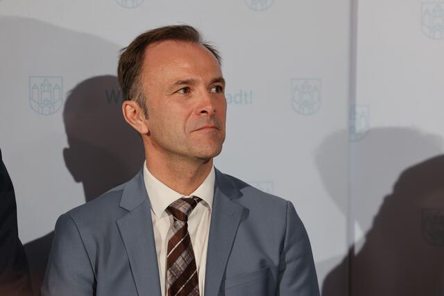 Der 50-jährige Sozialdemokrat Bernhard Auinger will "als Erster über die Ziellinie kommen".
 | Foto: Neumayr