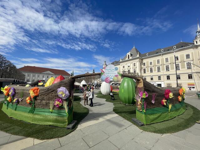 Traumwetter am Klagenfurter Ostermarkt
