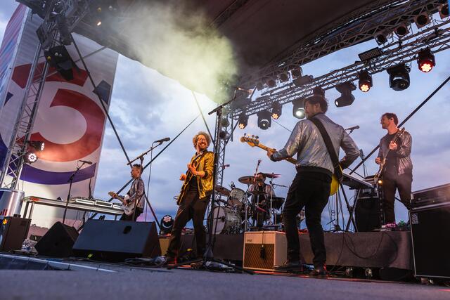 Im Rahmen der songchallenge batteln sich am 03.05. den ganzen Tag zahlreiche Bands. | Foto: Surf Opening