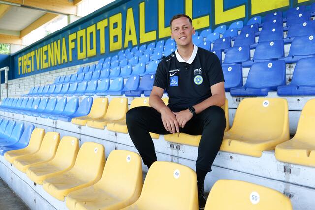 Alexander Zellhofer und sein Trainerstab müssen bei der Vienna gehen. | Foto: Max Spitzauer/RMW