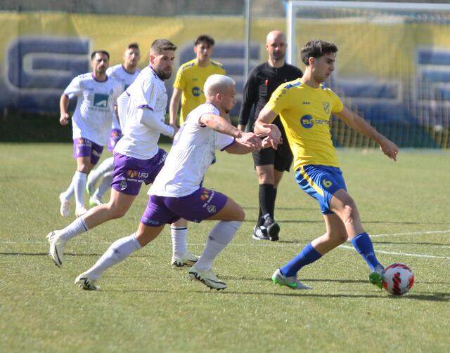 Neuzugang Sefik Abali dirigierte die Hintermannschaft der SPG Silz/Mötz mit einer unglaublichen Ruhe. | Foto: sportszene.tirol/Leitner