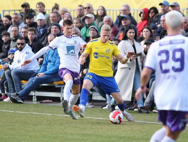 Zweikampfstark und torgefährlich: Riccardo Holzknecht traf für Silz/Mötz zum zwischenzeitlichen 2:0. | Foto: sportszene.tirol/Leitner