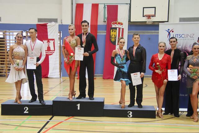 Finalfoto mit Alexander Lauda und Anastasiia Deineha &amp; Dominik Lauda und Alisa Proshkina | Foto: Victoria Lauda