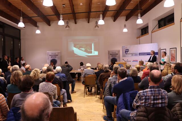 Am Samstag, den 16. März fand im Festspielhaus Erl die Vollversammlung der Passionsspiele statt.  | Foto: Nimpf
