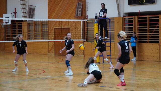 Die Damen des TUS Bad Radkersburg gaben gegen Purgstall alles, der Einsatz brachte man Ende aber keine Punkte ein.  | Foto: TUS Bad Radkersburg