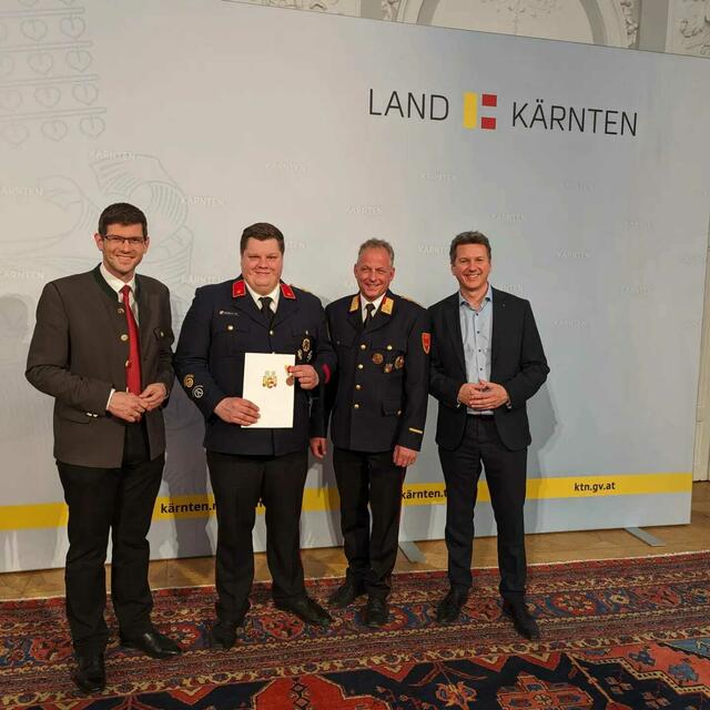 FF Pisweg Kommandant Stellvertreter Christian Gerhard Wuzella wurde mit der Katastropheneinsatzmedaille in Bronze geehrt.  | Foto: Privat