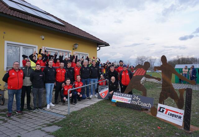Aufbruchstimmung herrscht bei der Fussballfamilie der Union Constant Energy Pucking. | Foto: Union Constant Energy Pucking