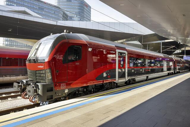 Die neue Generation an Railjets steht erstmals zu Ostern zur Verfügung. | Foto: Harald Eisenberger/ÖBB