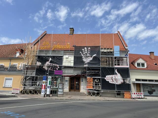 Im Gerberhaus Fehring fand die mehrmonatige steirische Handwerksausstellung statt. Fehring bleibt weiterhin Drehscheibe in der Region und darüber hinaus für das Handwerk. | Foto: RegionalMedien