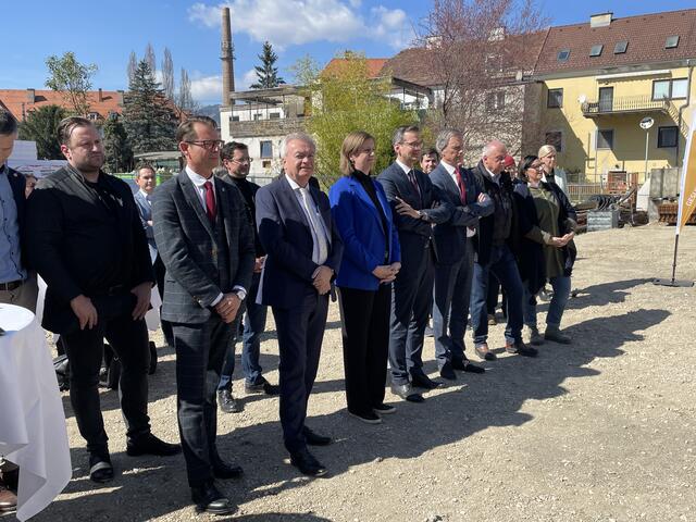 Große Freude herrschte bei der Eröffnung bei allen Anwesenden. | Foto: Kern