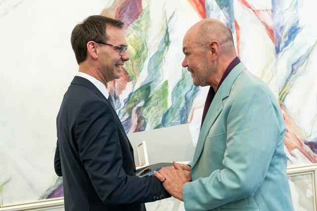 Dietmar Nigsch hat mit seinem kulturellen Engagement die freie Theater- und Kulturszene in Vorarlberg.

  | Foto: VLK Serra