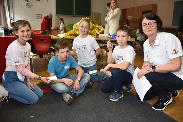 Jugendrotkreuz Bezirkstag in Pabneukirchen 2024.   | Foto: Zinterhof