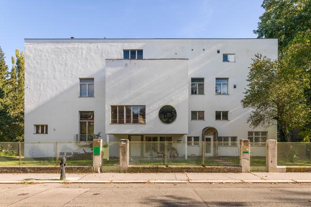 Die Villa Beer in der Wenzgasse 12 wird umfassend saniert.  | Foto: Stephan Huger