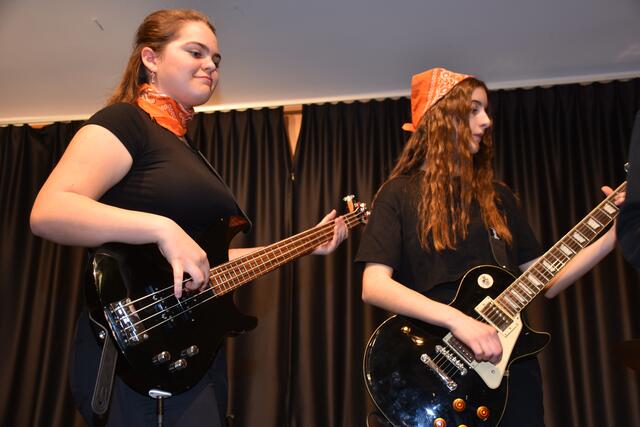 Jugendrotkreuz Bezirkstag in Pabneukirchen. Musik MS Saxen.  | Foto: Zinterhof