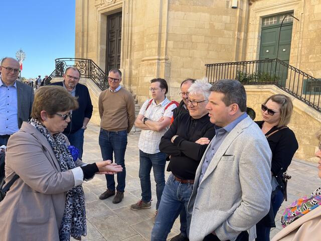 Bei einem geführten Stadtrundgang durch die Hauptstadt Valetta erfuhren die Teilnehmer viel über die Geschichte Maltas. | Foto: Steiner-Watzinger
