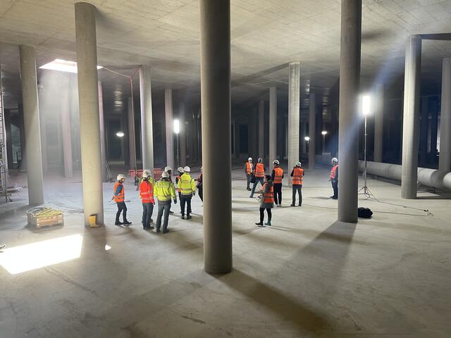 MeinBezirk.at durfte das Innere des Wasserbehälters Schafberg am Donnerstag erkunden. | Foto: Philipp Scheiber/RMW