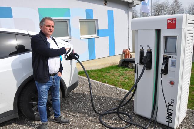 Bernhard Postl kann nun immer hausintern laden.  | Foto: Olga Seus